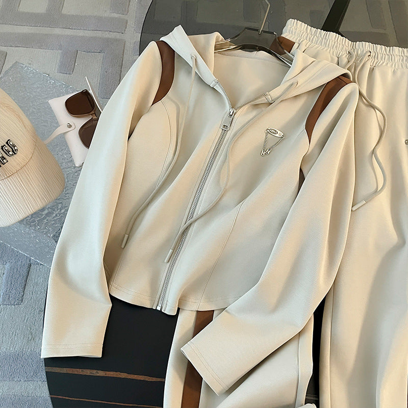 Niche Casual Sportswear Set with Hooded Jacket